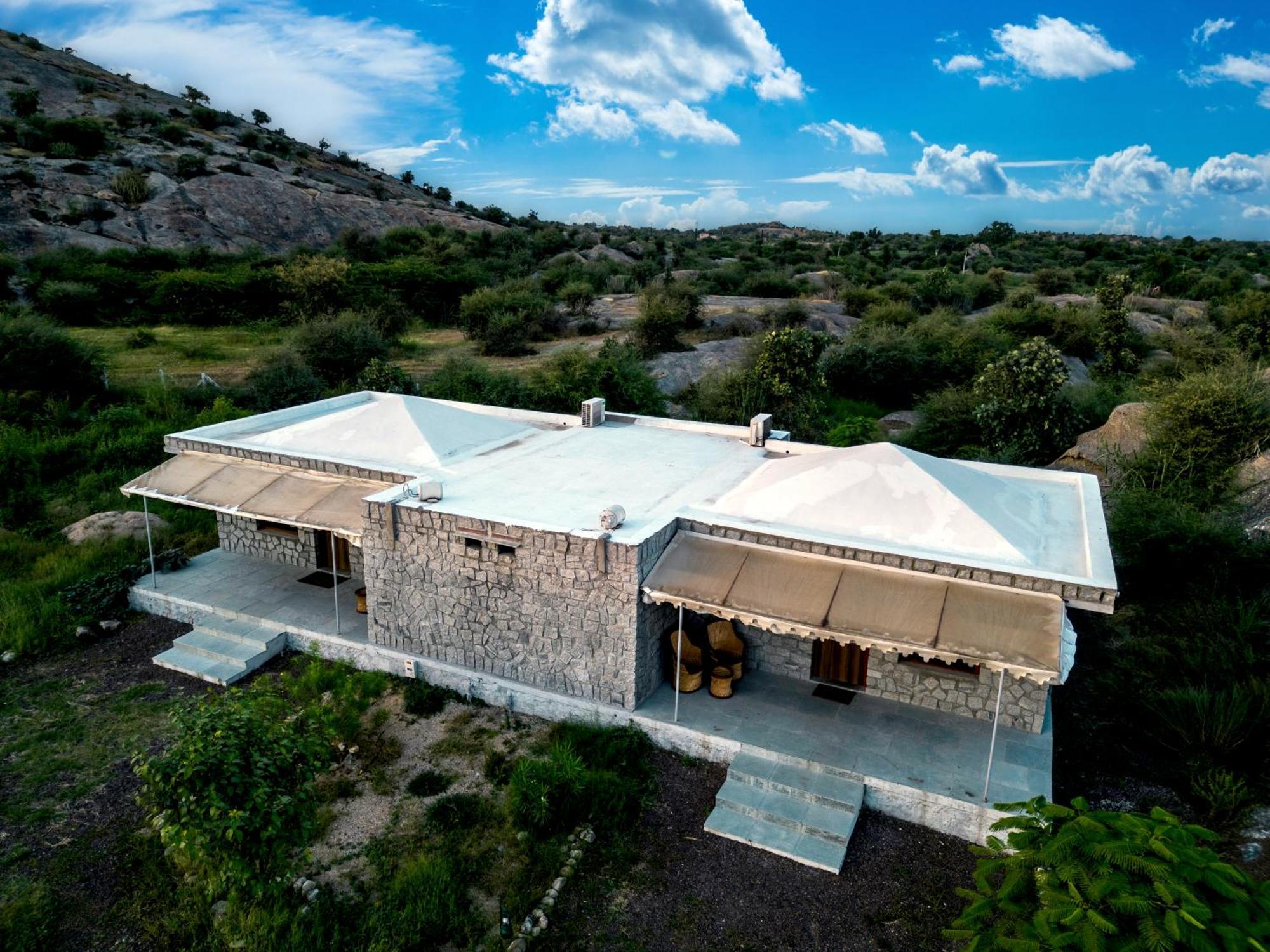Hotel Clarks Safari Jawai Jawai Bandh Esterno foto