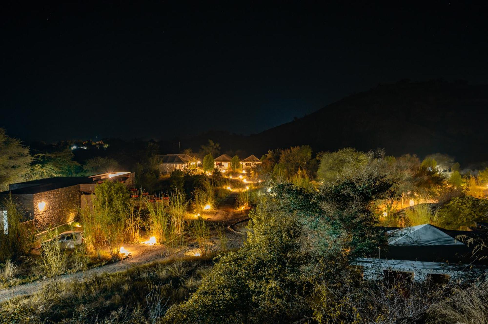 Hotel Clarks Safari Jawai Jawai Bandh Esterno foto
