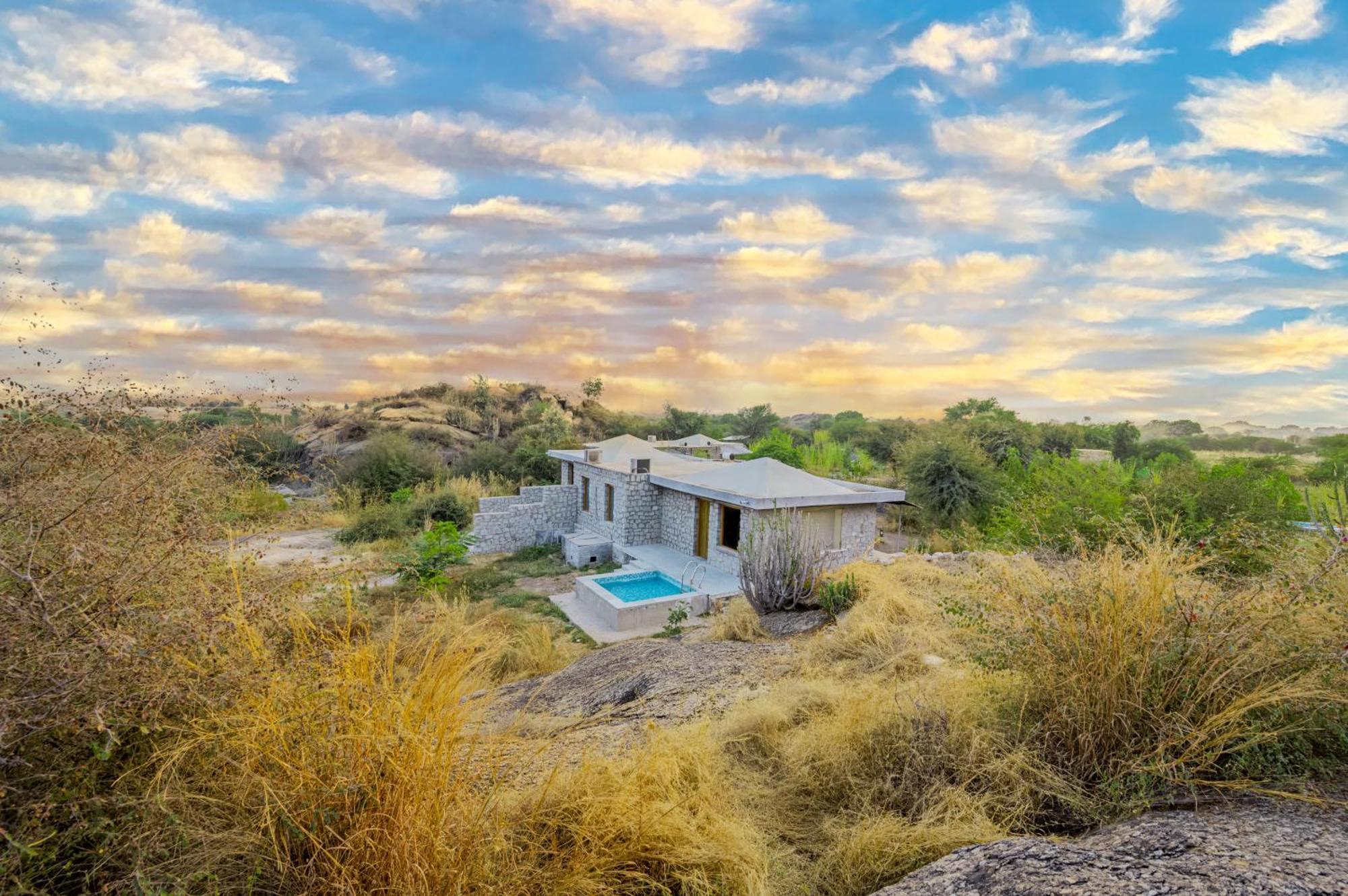 Hotel Clarks Safari Jawai Jawai Bandh Esterno foto